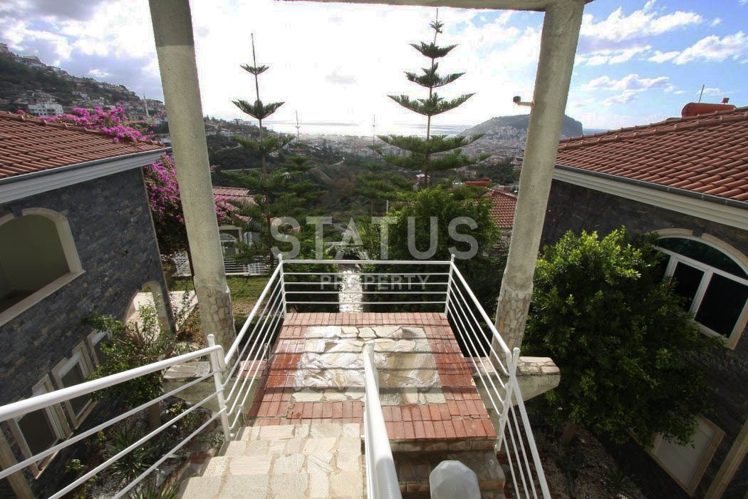 Вилла 3+1 с прекрасными видовыми характеристиками в Аланье, 300 м2 фото 26