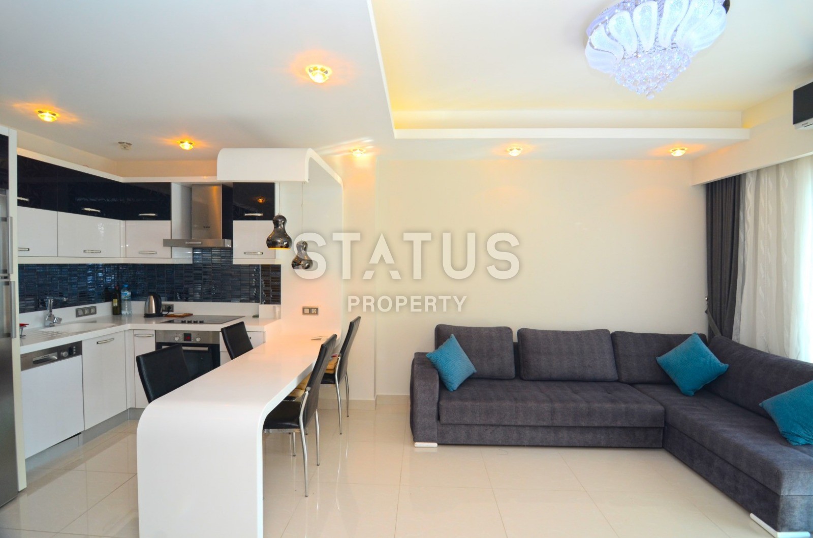 Уютная двухкомнатная квартира в элитном комплексе в Махмутларе, 70 м2 фото 9