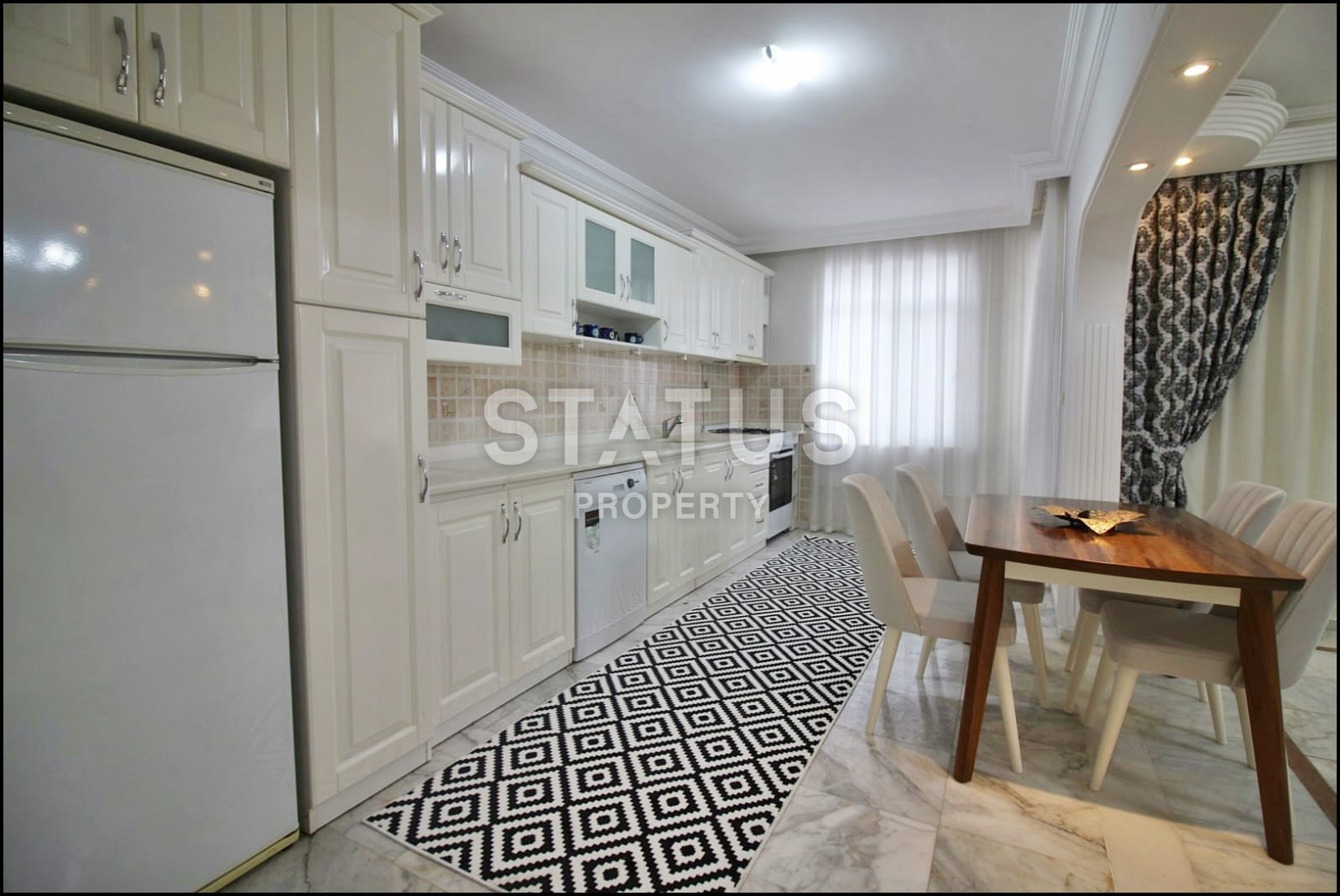 Хорошая квартира в Махмутларе 2+1 с мебелью и техникой 120 кв.м. фото 16