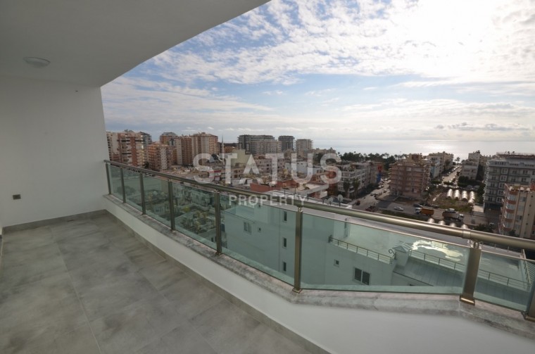 Две квартиры в Махмутларе с видом на море и мебелью на высоком этаже! фото 1