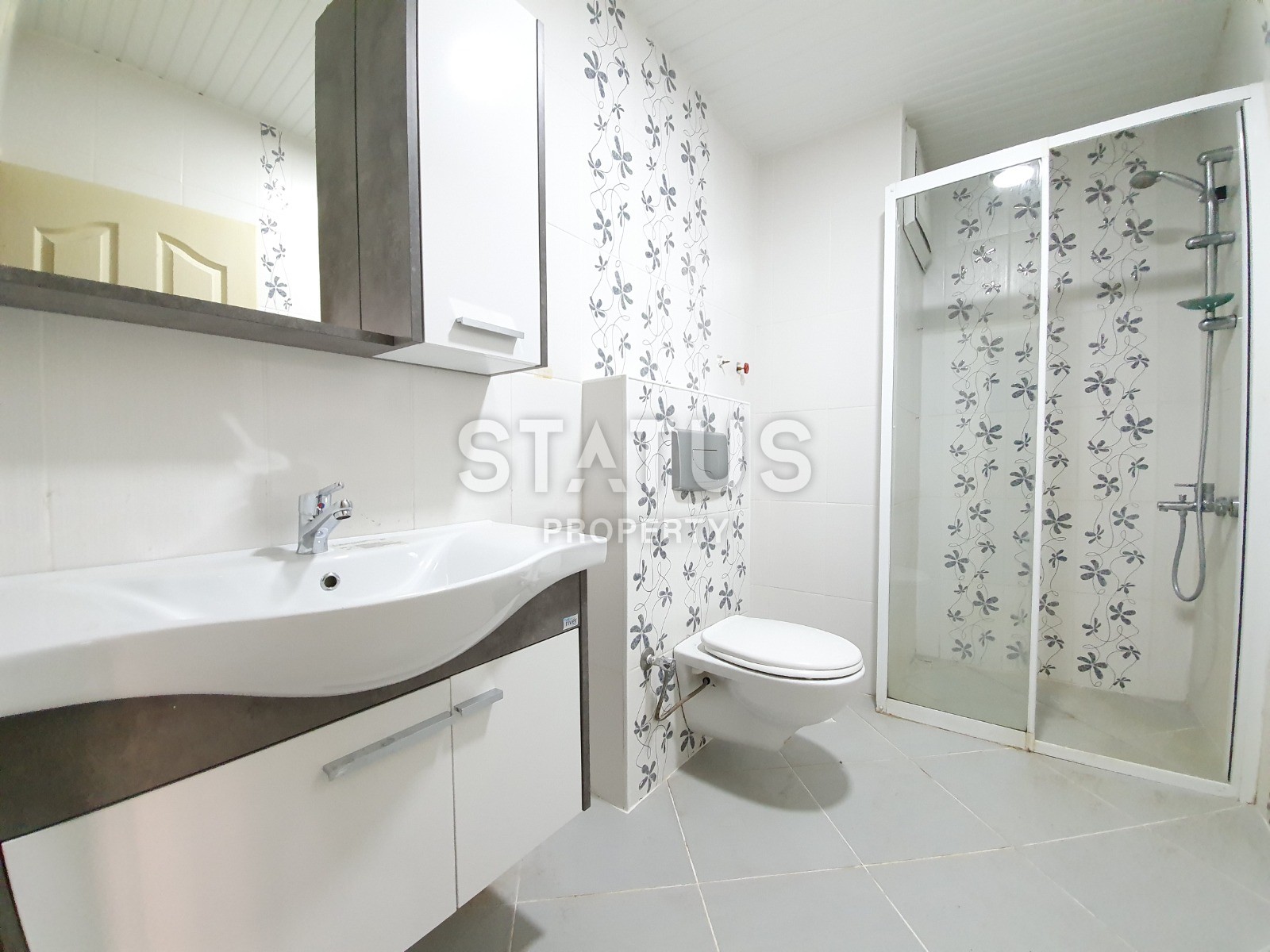 Трехкомнатная квартира с новой мебелью и ремонтом в Махмутларе, 110 м2 фото 11