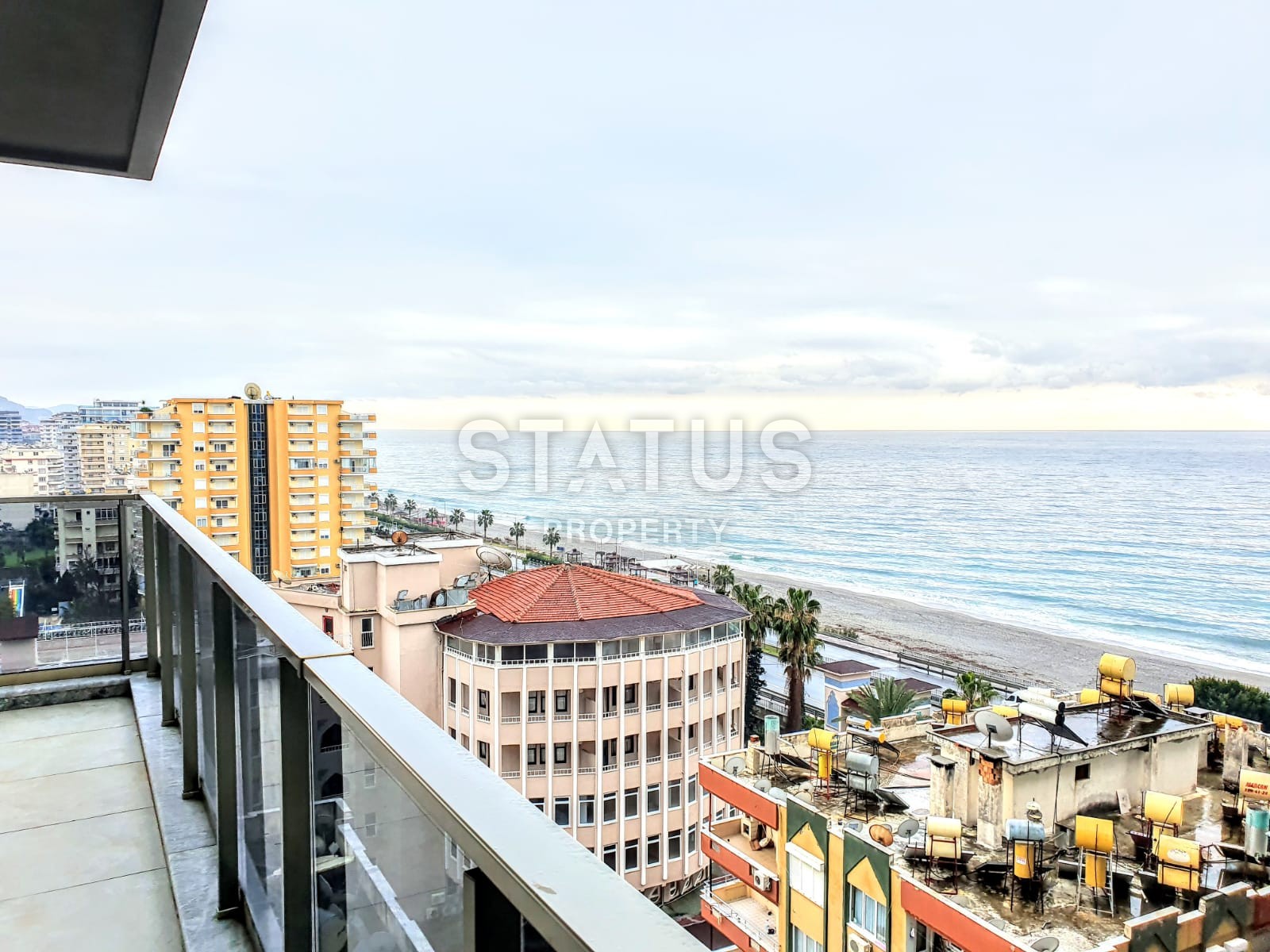 Квартира с великолепным видом на море на первой береговой линии фото 3