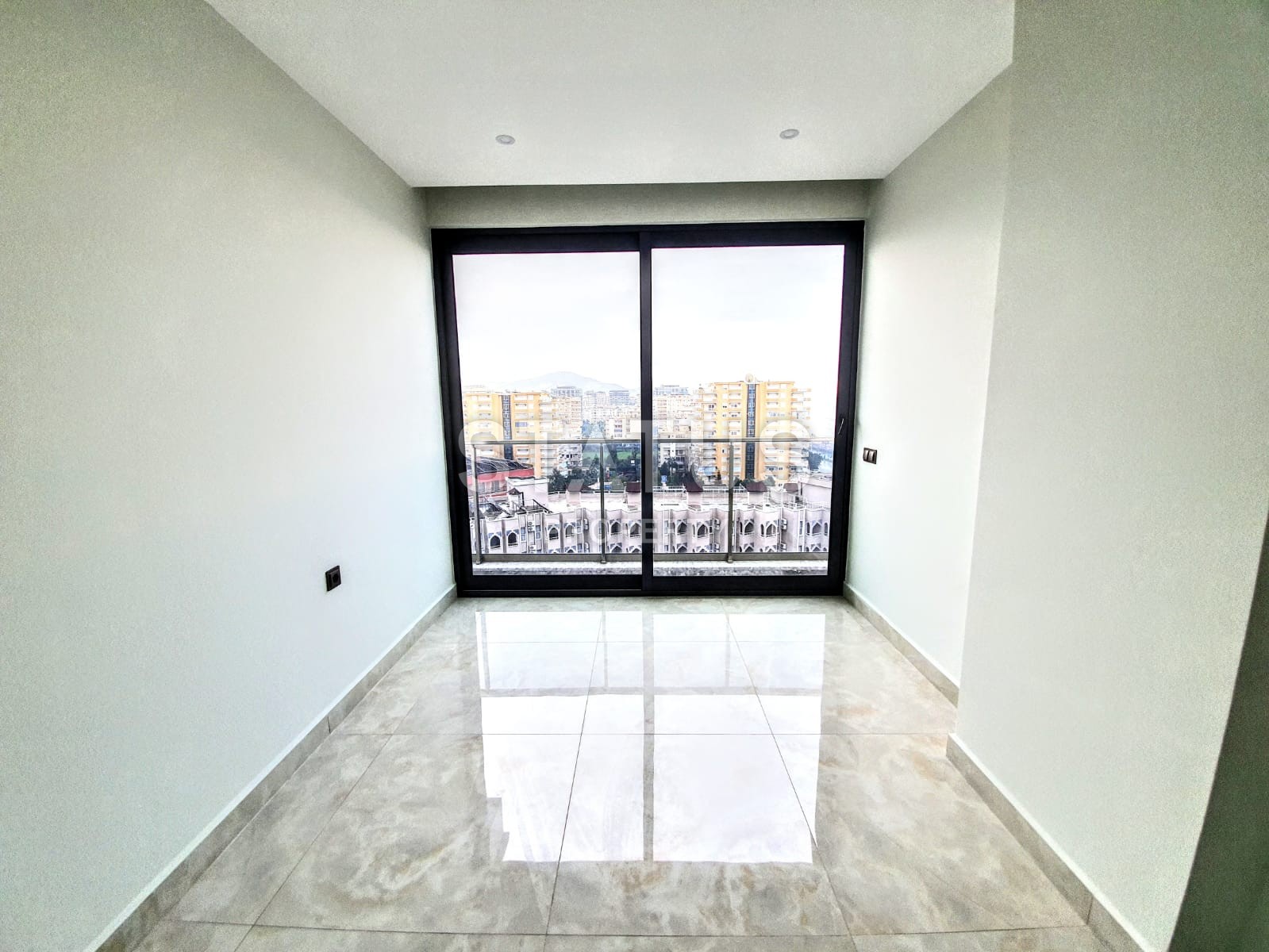 Квартира с великолепным видом на море на первой береговой линии фото 10