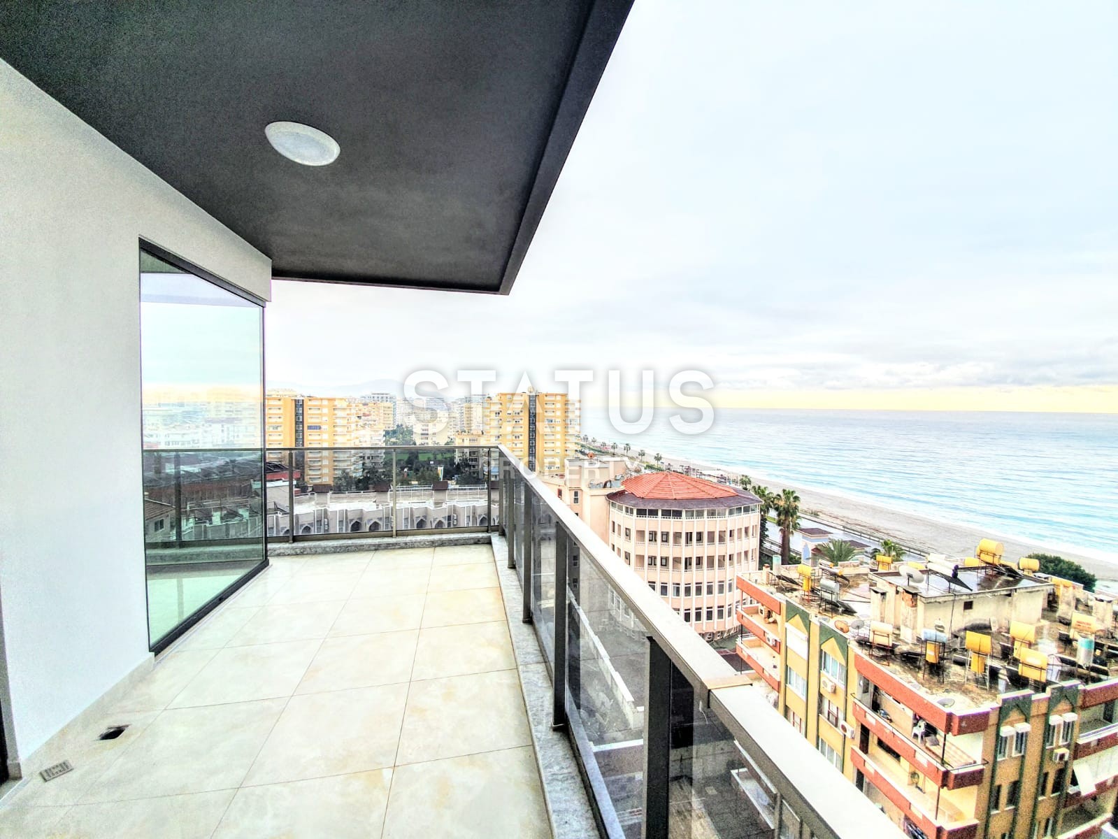 Квартира с великолепным видом на море на первой береговой линии фото 14