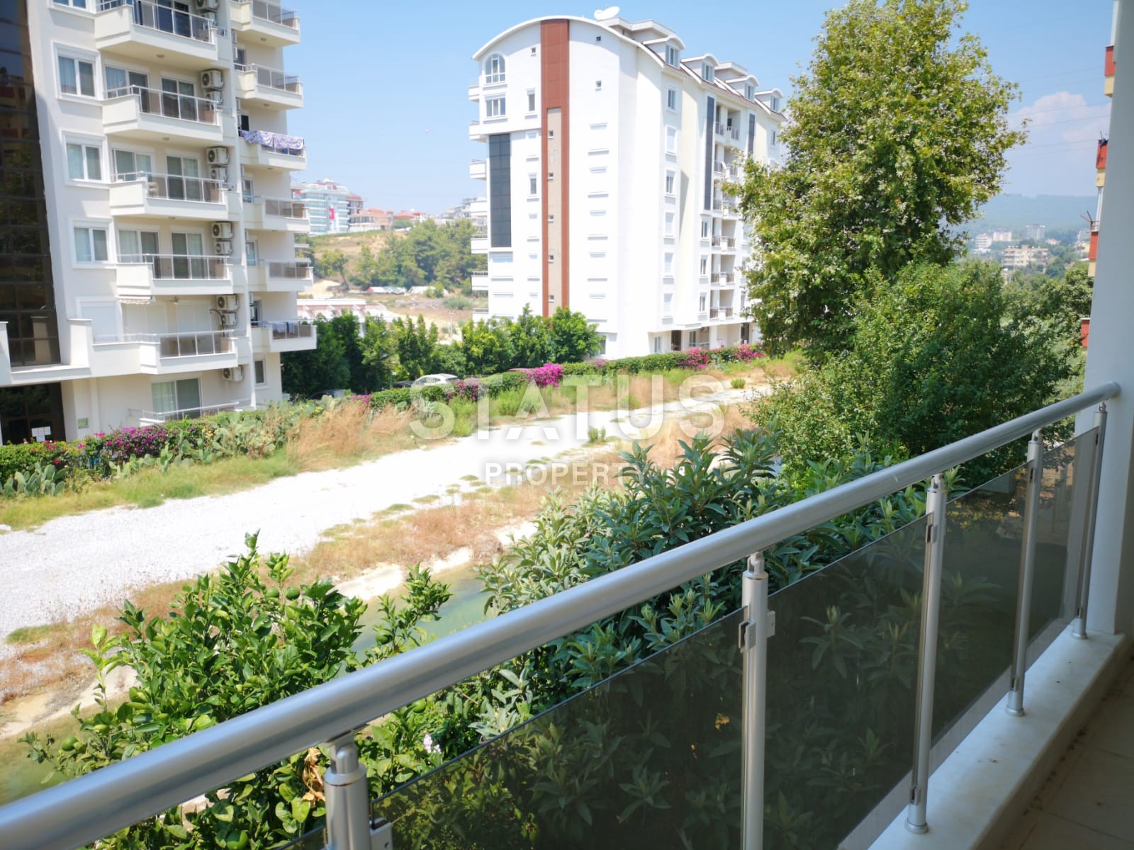 Трехкомнатные апартаменты по выгодной стоимости в спокойном районе Авсаллар фото 8