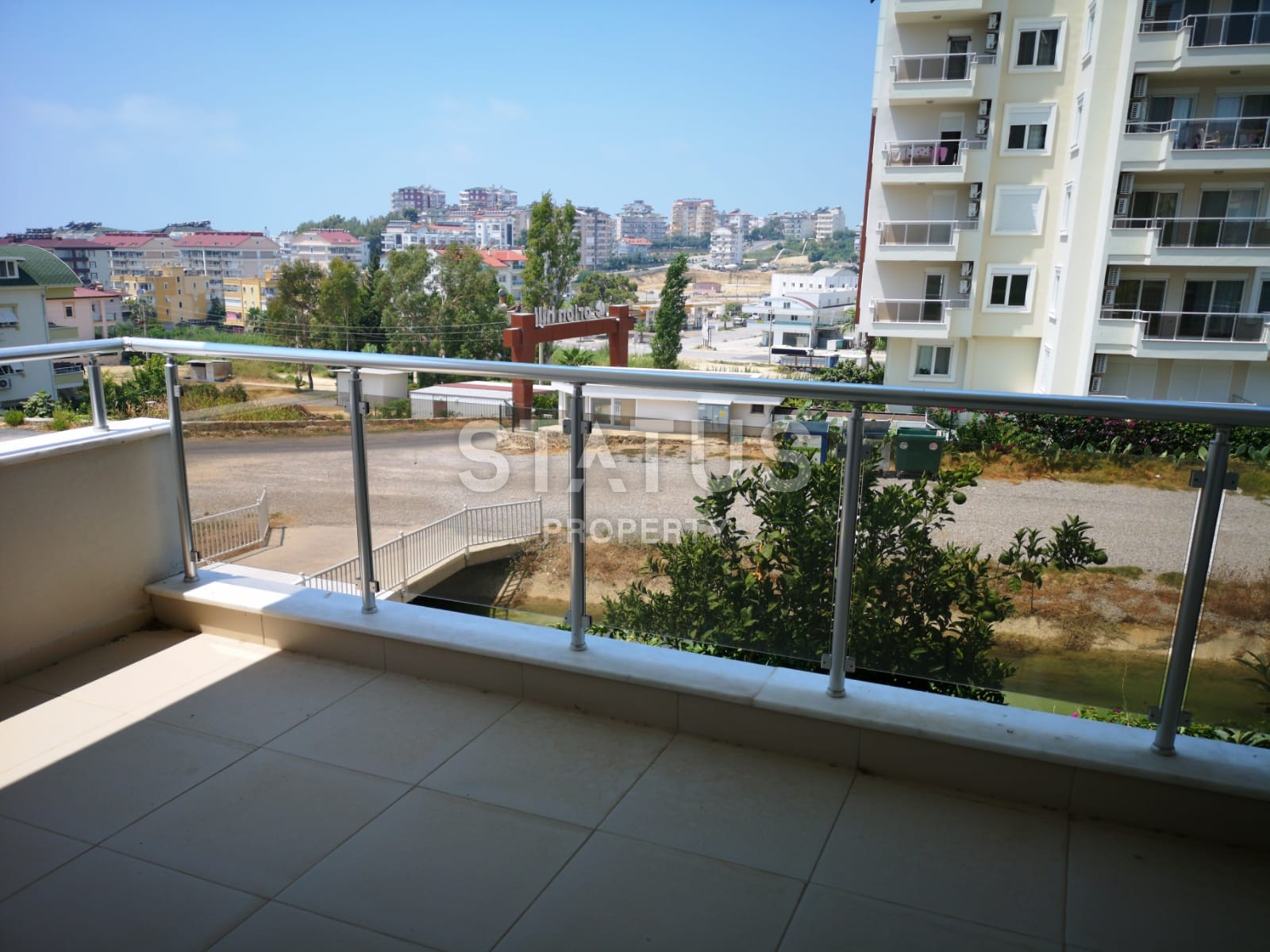 Трехкомнатные апартаменты по выгодной стоимости в спокойном районе Авсаллар фото 15