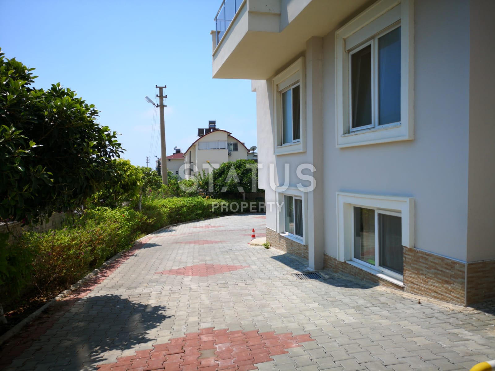 Трехкомнатные апартаменты по выгодной стоимости в спокойном районе Авсаллар фото 16