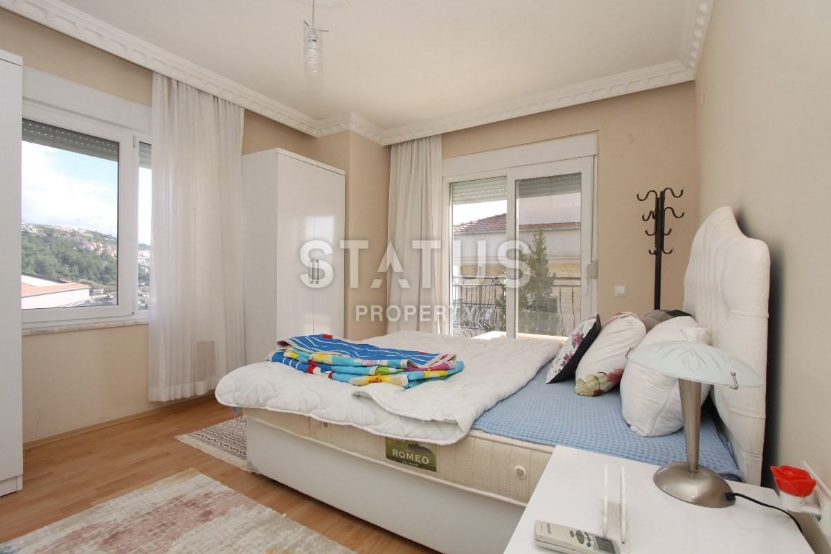 Вилла 4+1 с мебелью и прекрасными видами в Аланье, 375 кв.м фото 20