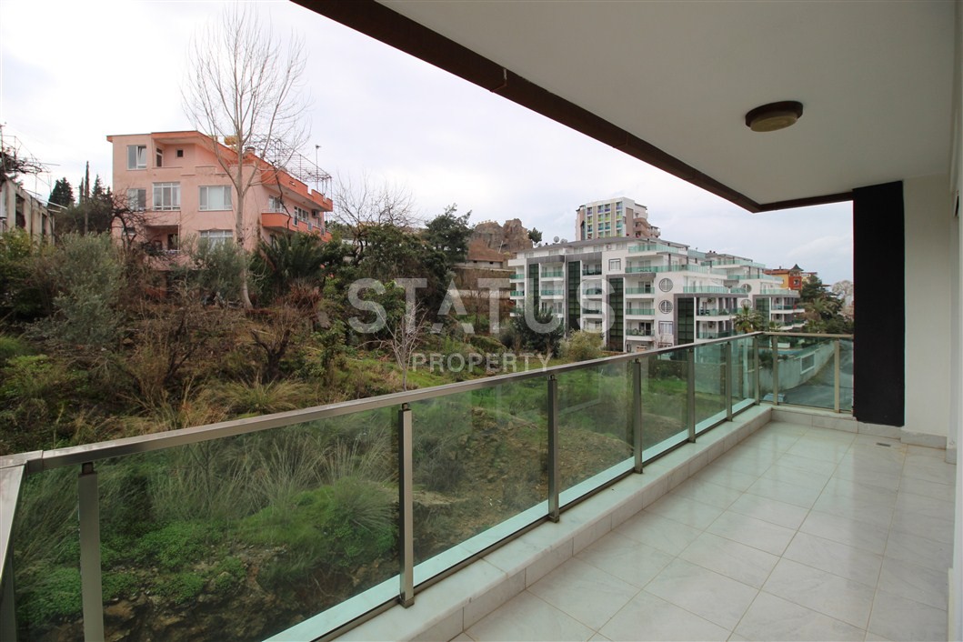 Квартира 2+1 в хорошем комплексе! Район Кестель, 100 м2 фото 17