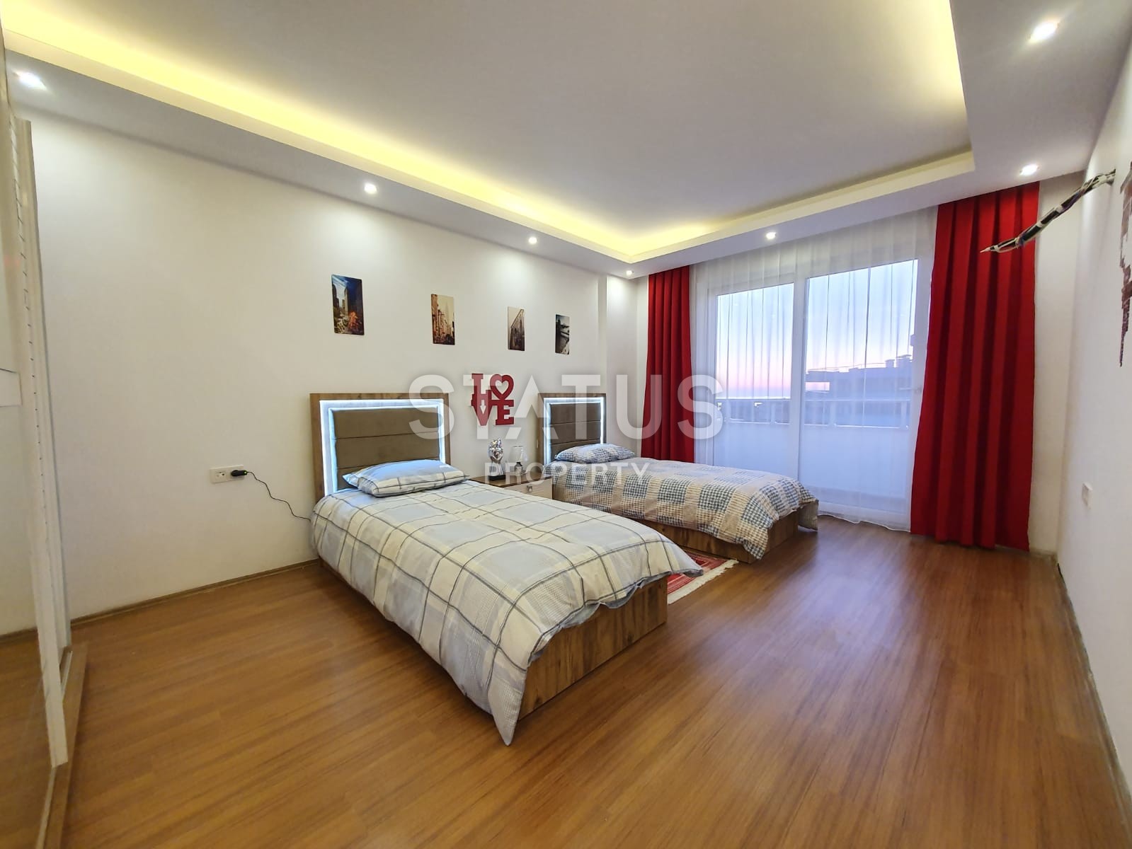 Шикарная квартира в комплексе с крытым бассейном по супер цене! 130 кв.м. фото 22