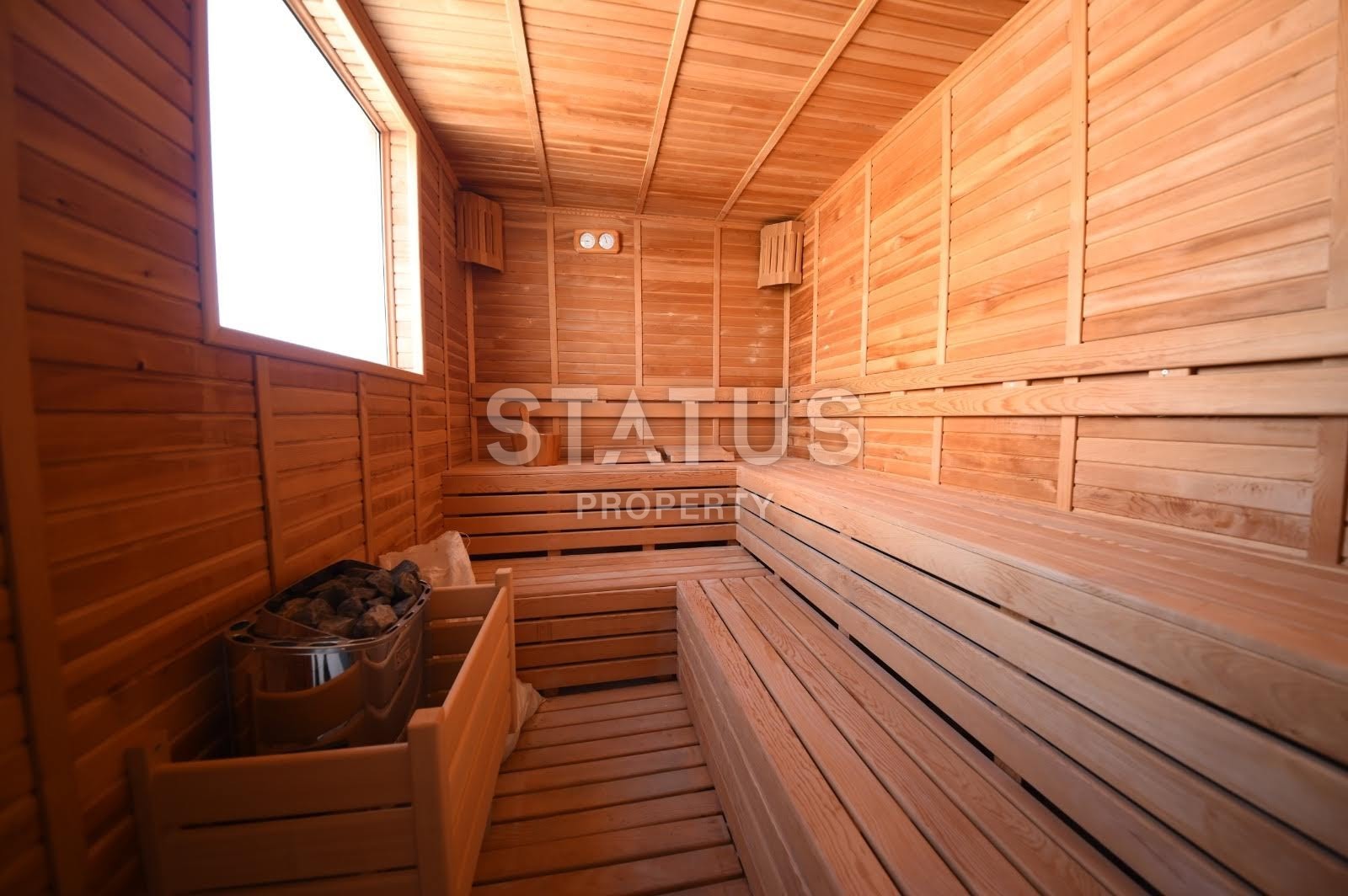 Шикарная квартира в комплексе с крытым бассейном по супер цене! 130 кв.м. фото 25