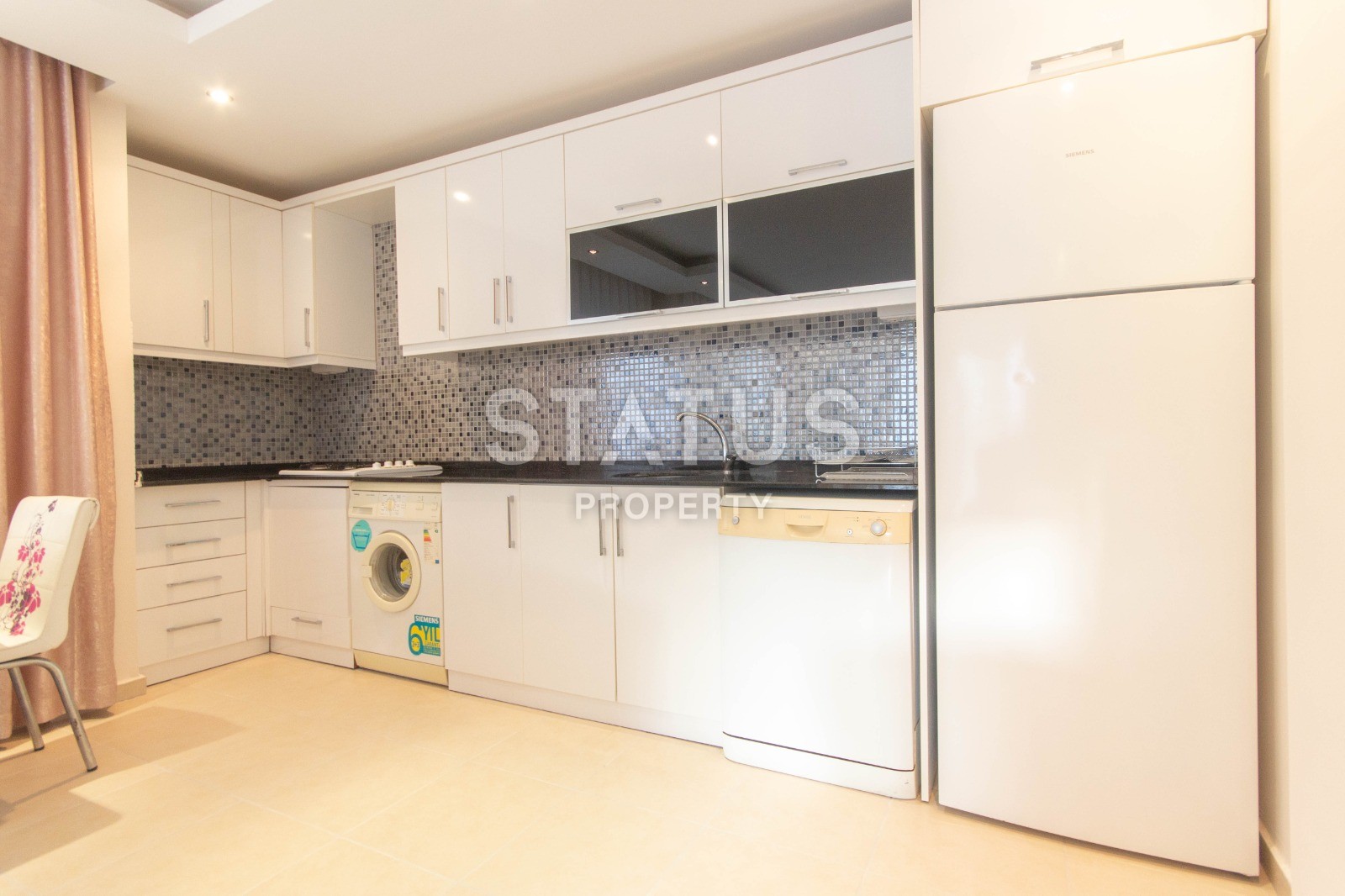 Двухкомнатная квартира с мебелью в Махмутларе, Алания 65 кв.м. фото 9