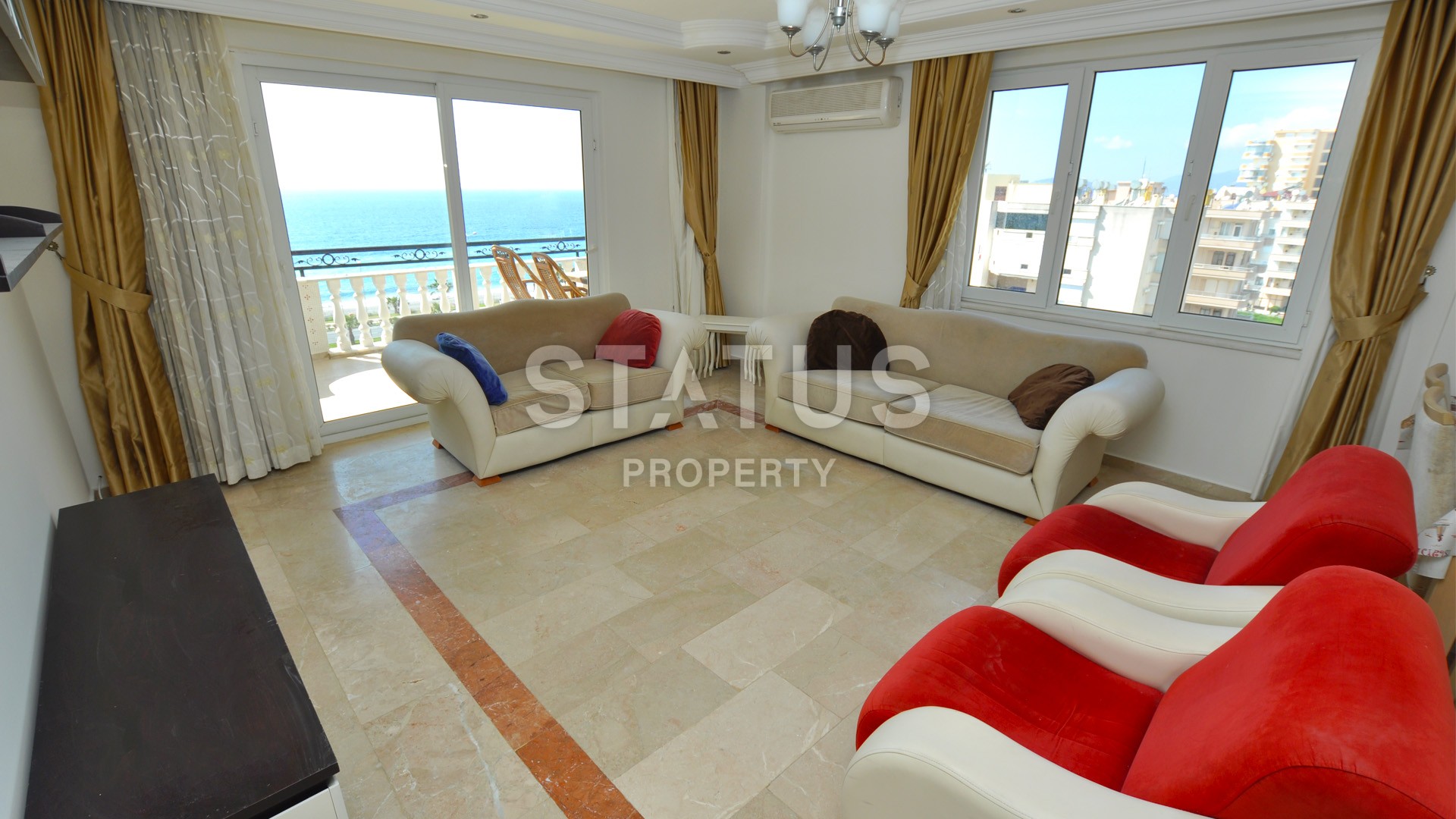 Двухуровневые апартаменты на первой береговой линии в районе Махмутлар фото 10