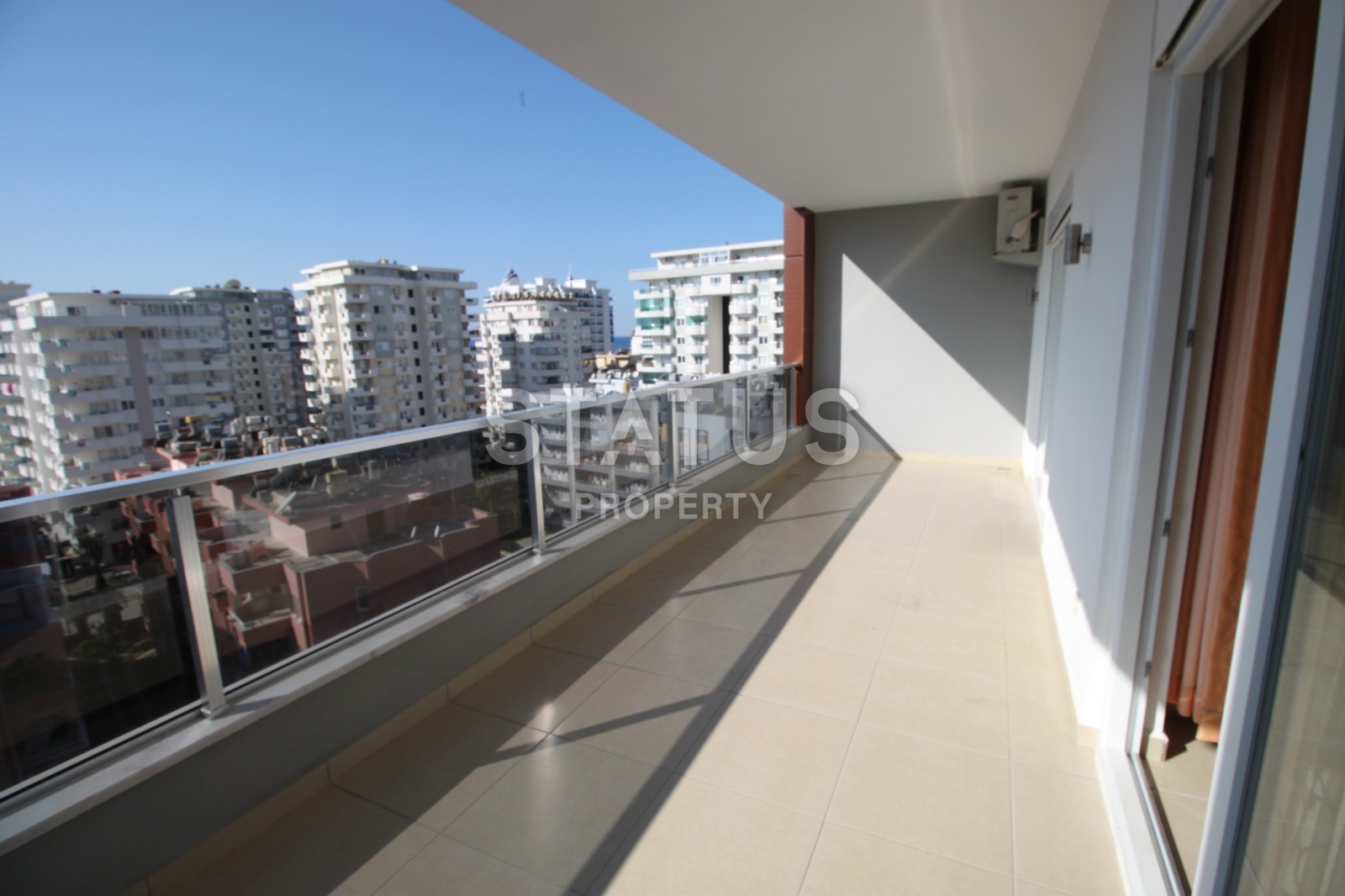 Большая квартира 1+1 с видом на море в Махмутларе, 80 м2 фото 2