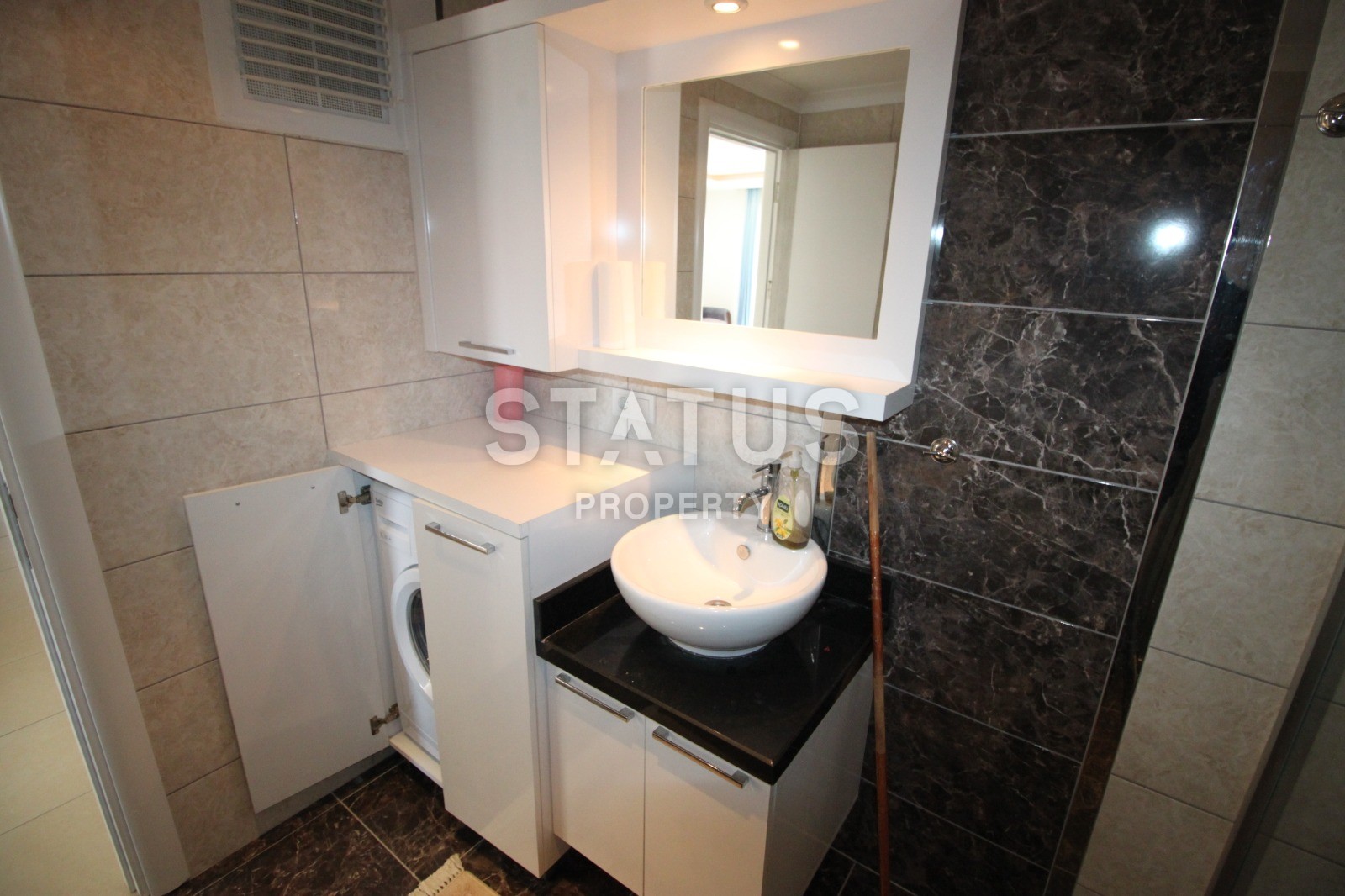 Большая квартира 1+1 с видом на море в Махмутларе, 80 м2 фото 12