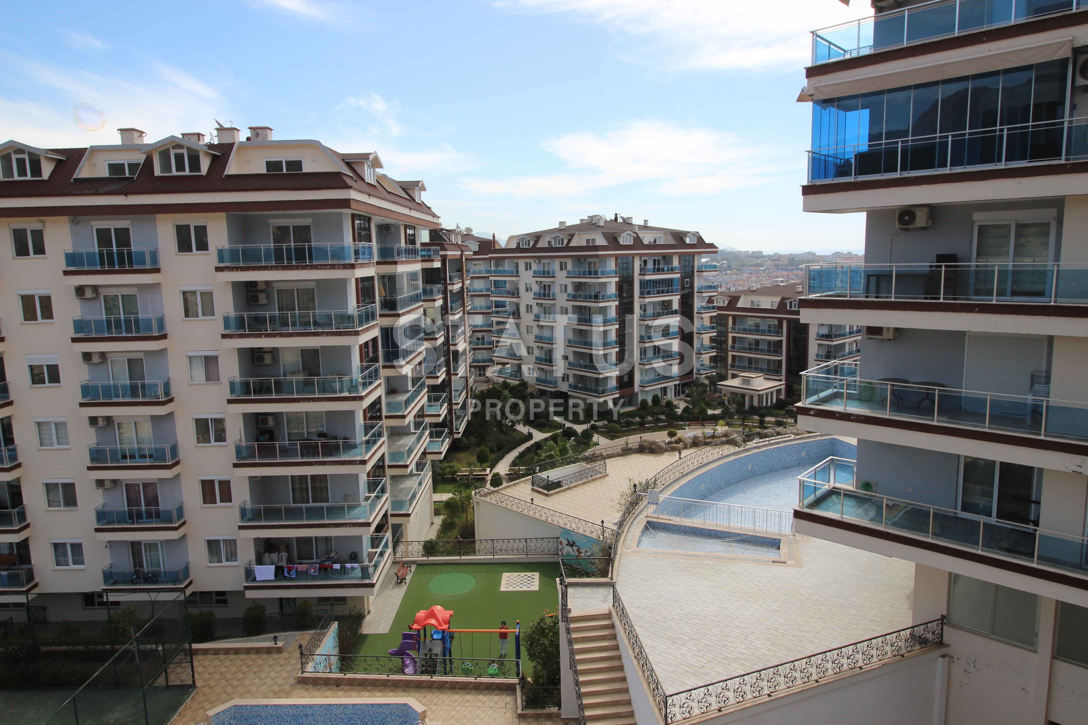 Квартира с мебелью и техникой в современном комплексе в районе Джикджилли фото 34