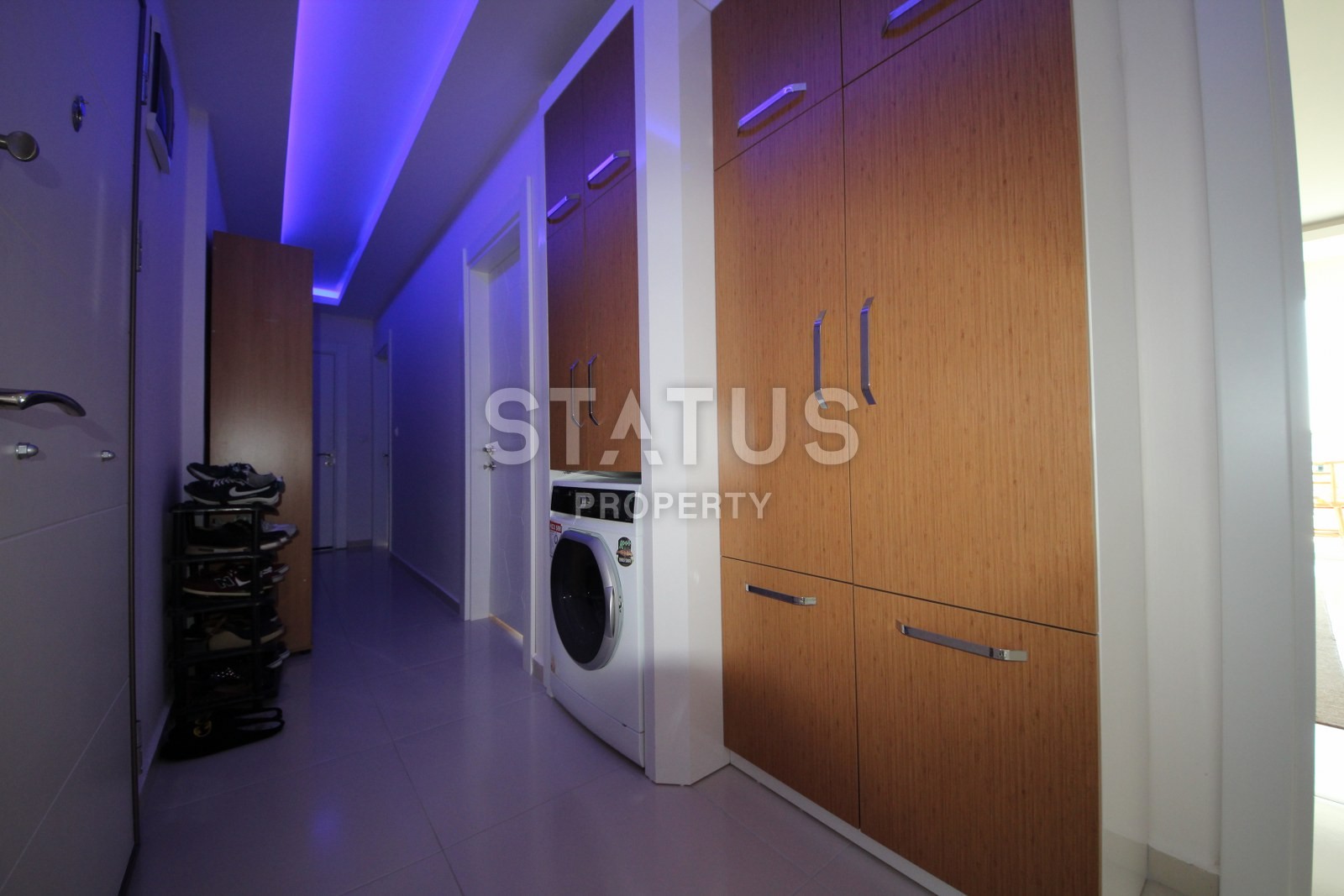 Большая четырехкомнатная квартира для большой семьи на берегу Средиземного моря! фото 9