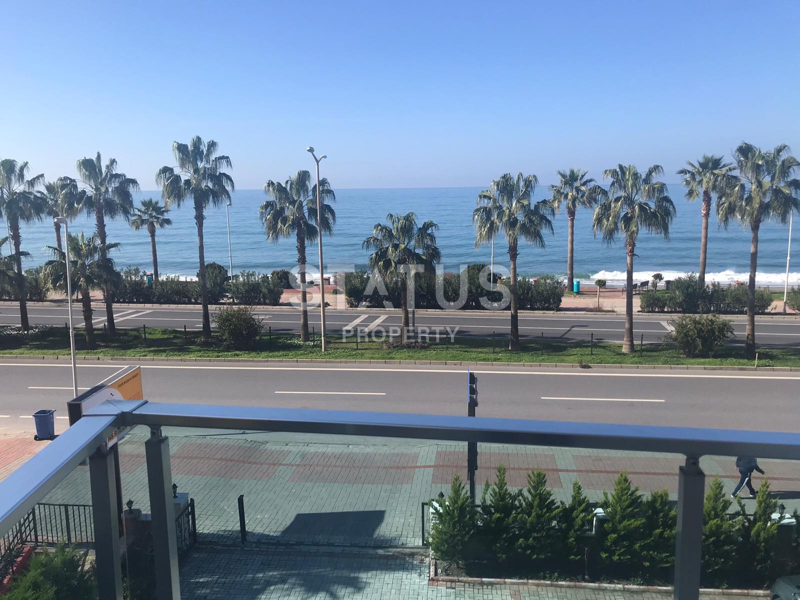 Шикарная квартира с прямым видом на море на первой береговой линии. фото 16