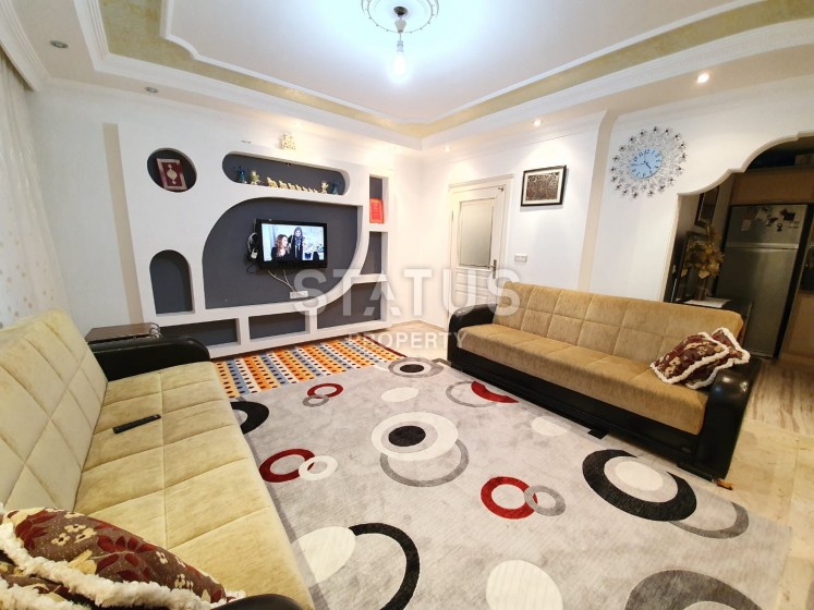 Недорого! Трехкомнатная квартира с мебелью в Махмутларе, 120 м2 фото 1