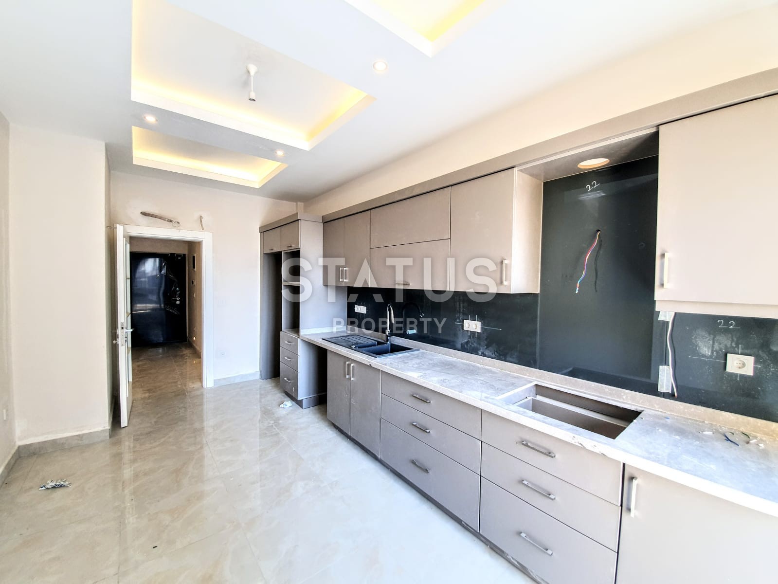 Квартира с хорошей планировкой в новом доме на завершающем этапе 170 кв.м. фото 3