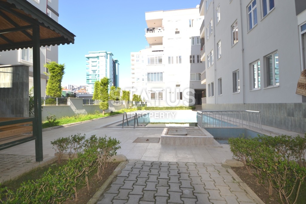 Недорогая и уютная квартира с мебелью 2+1 в центре Махмутлара фото 16