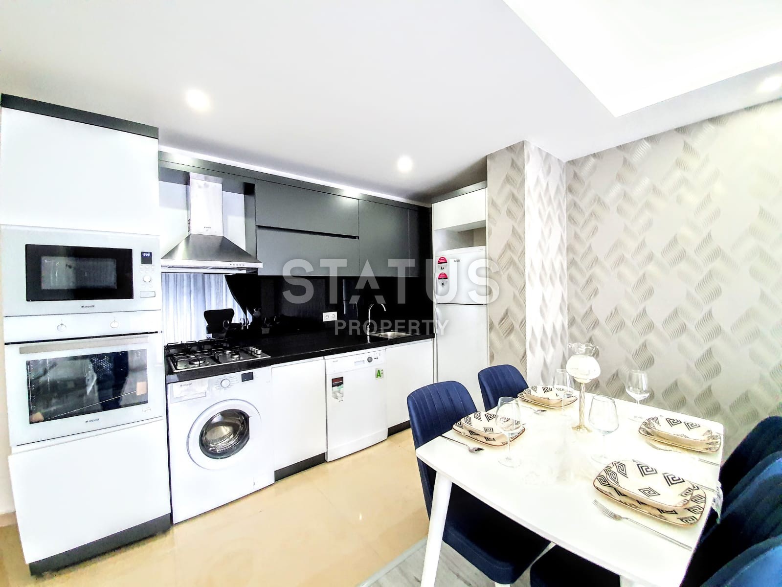 New excellent apartment 1+1 in a luxury class complex in Kargicak! 70 m2 фото 5