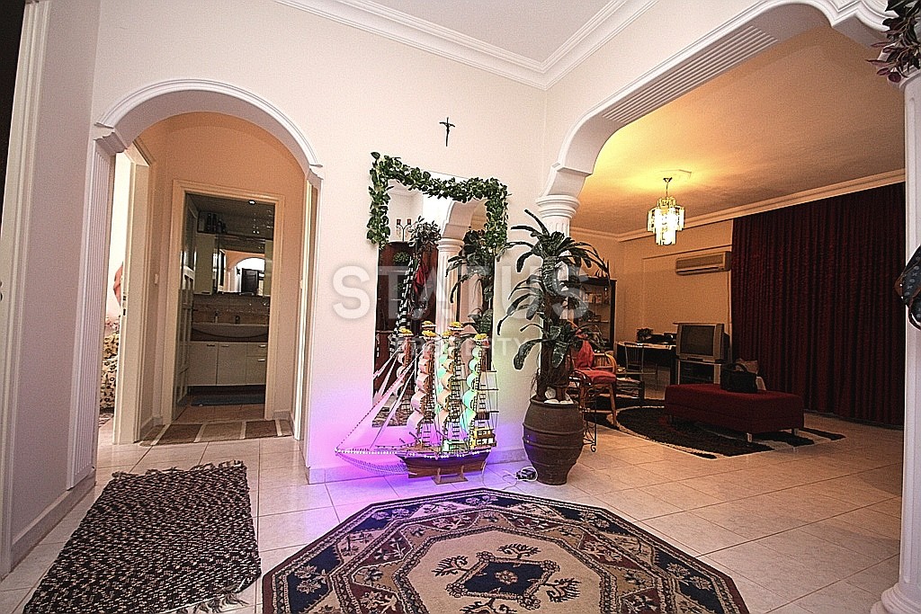 Трехкомнатная квартира с мебелью в районе Оба, 120 м2 фото 16