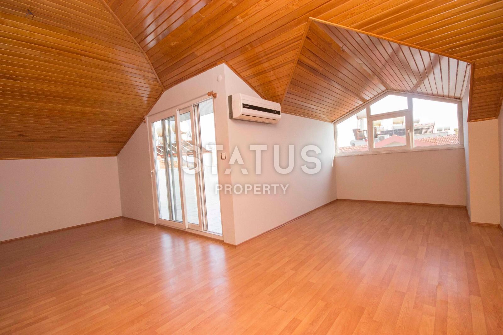 Пентхаус в центре Алании с видом на историческую крепость фото 3