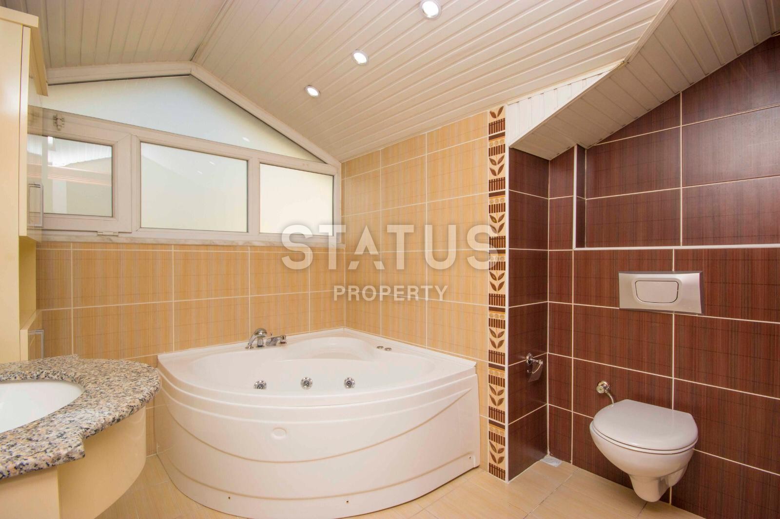 Пентхаус в центре Алании с видом на историческую крепость фото 6