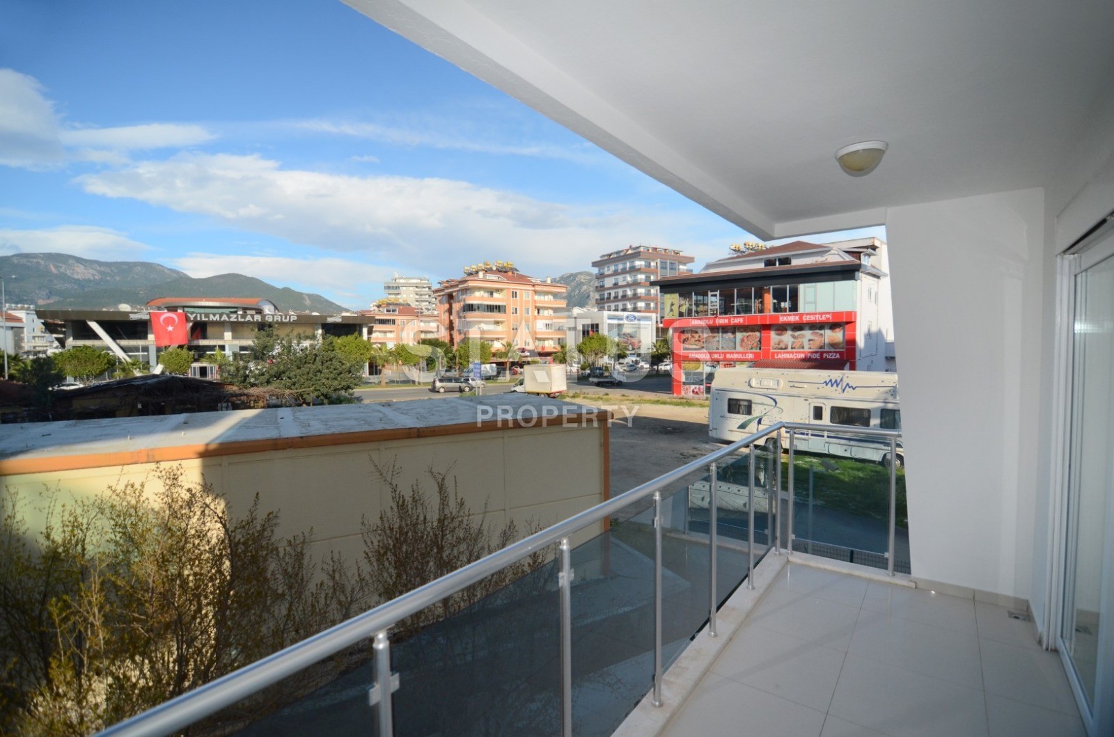 Квартира 1+1 с мебелью в районе Оба, 60 м2 фото 17