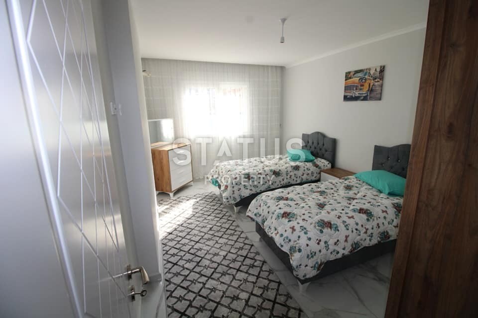 Новая трехкомнатная квартира с мебелью в Махмутларе, 100 м2 фото 18