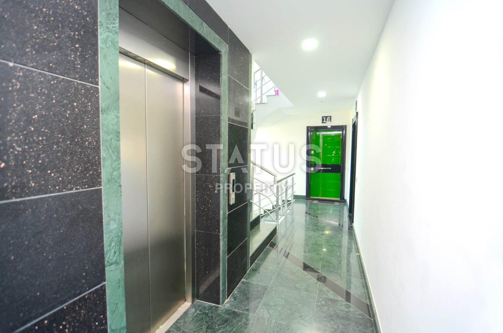 Уютная двухкомнатная квартира с новой мебелью в районе Кестель, 65 м2 фото 25