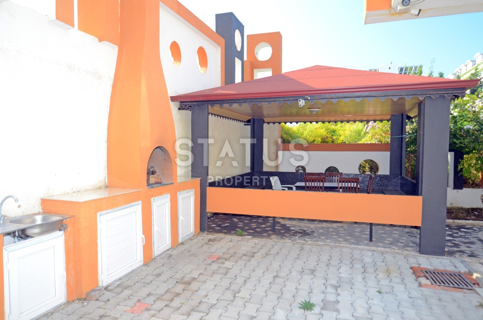 Уютная двухкомнатная квартира с новой мебелью в районе Кестель, 65 м2 фото 27