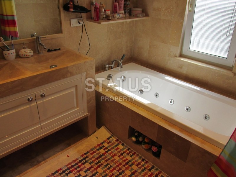 Большая вилла 4+1 с личным садом в шикарном комплексе, 230 м2 фото 32