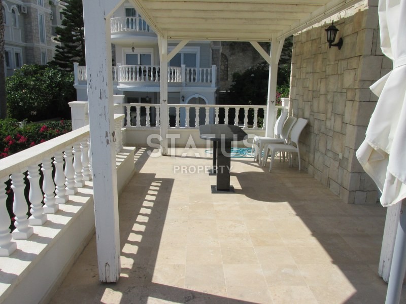 Большая вилла 4+1 с личным садом в шикарном комплексе, 230 м2 фото 41