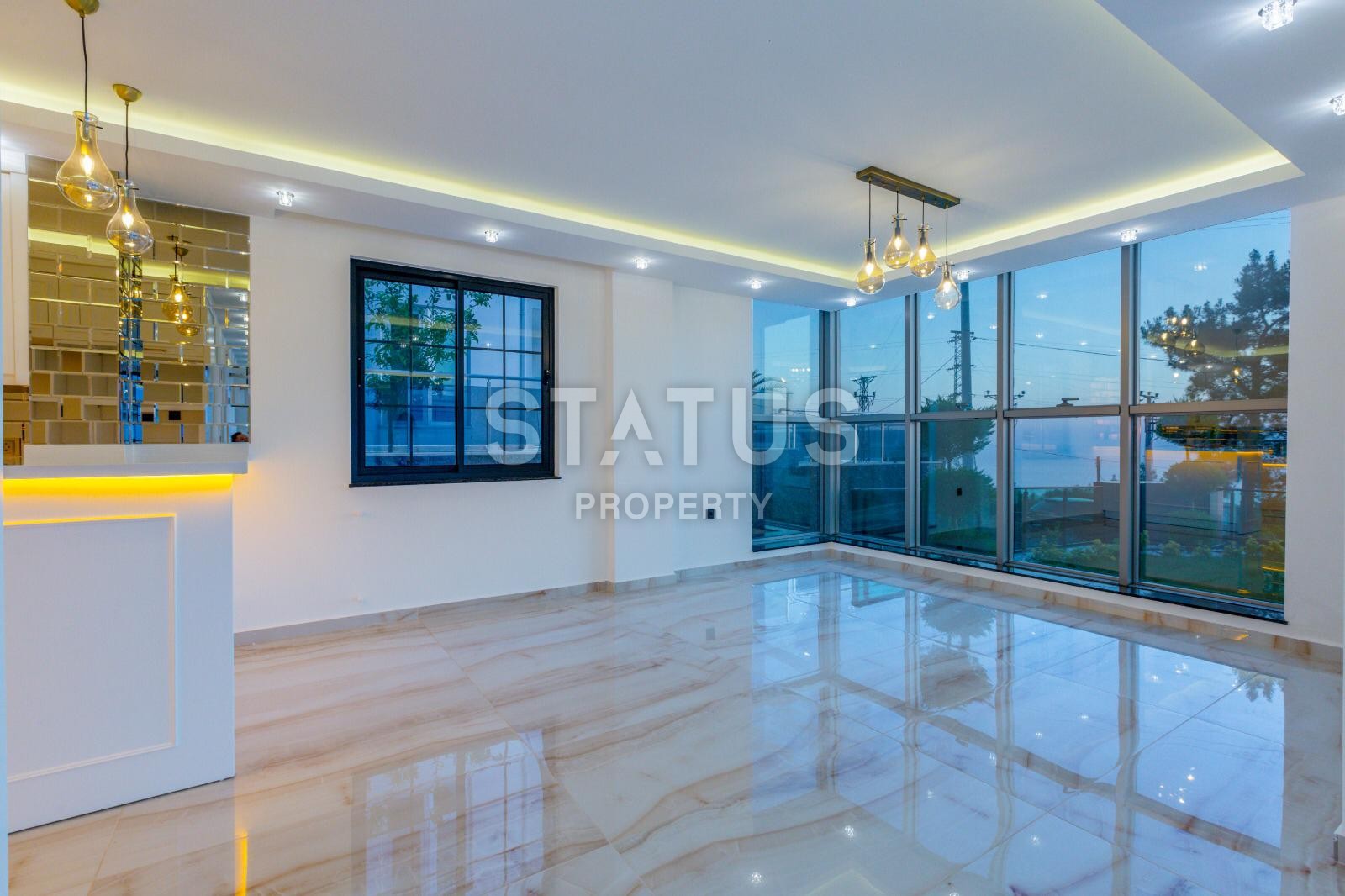 Brand new 5+2 villa with great views in Kargicak area, 300 m2 фото 23