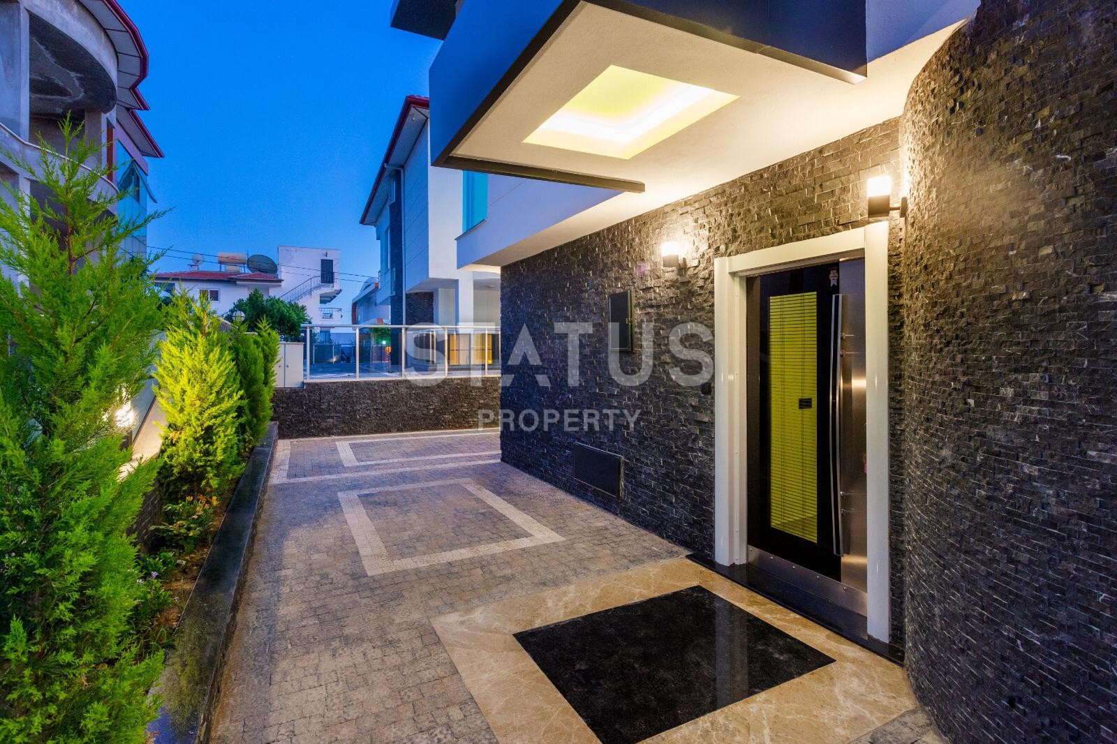 Brand new 5+2 villa with great views in Kargicak area, 300 m2 фото 25