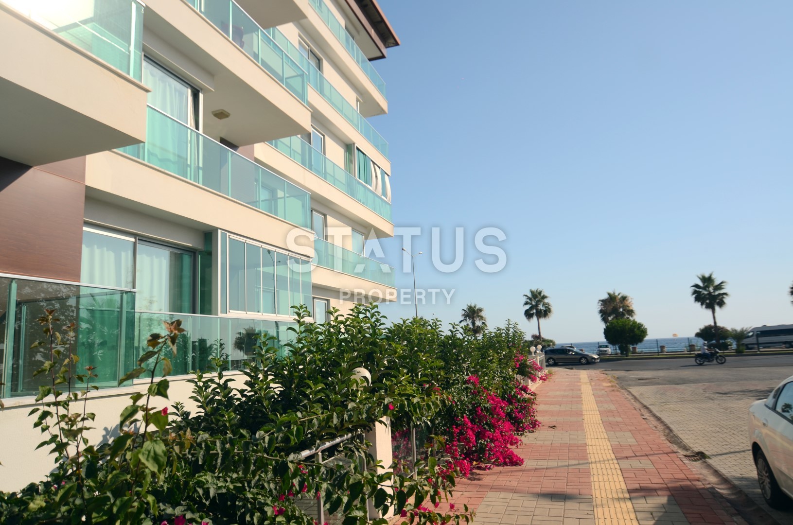 Трехкомнатные апартаменты на первой линии в районе Кестель , 120 м2 фото 4