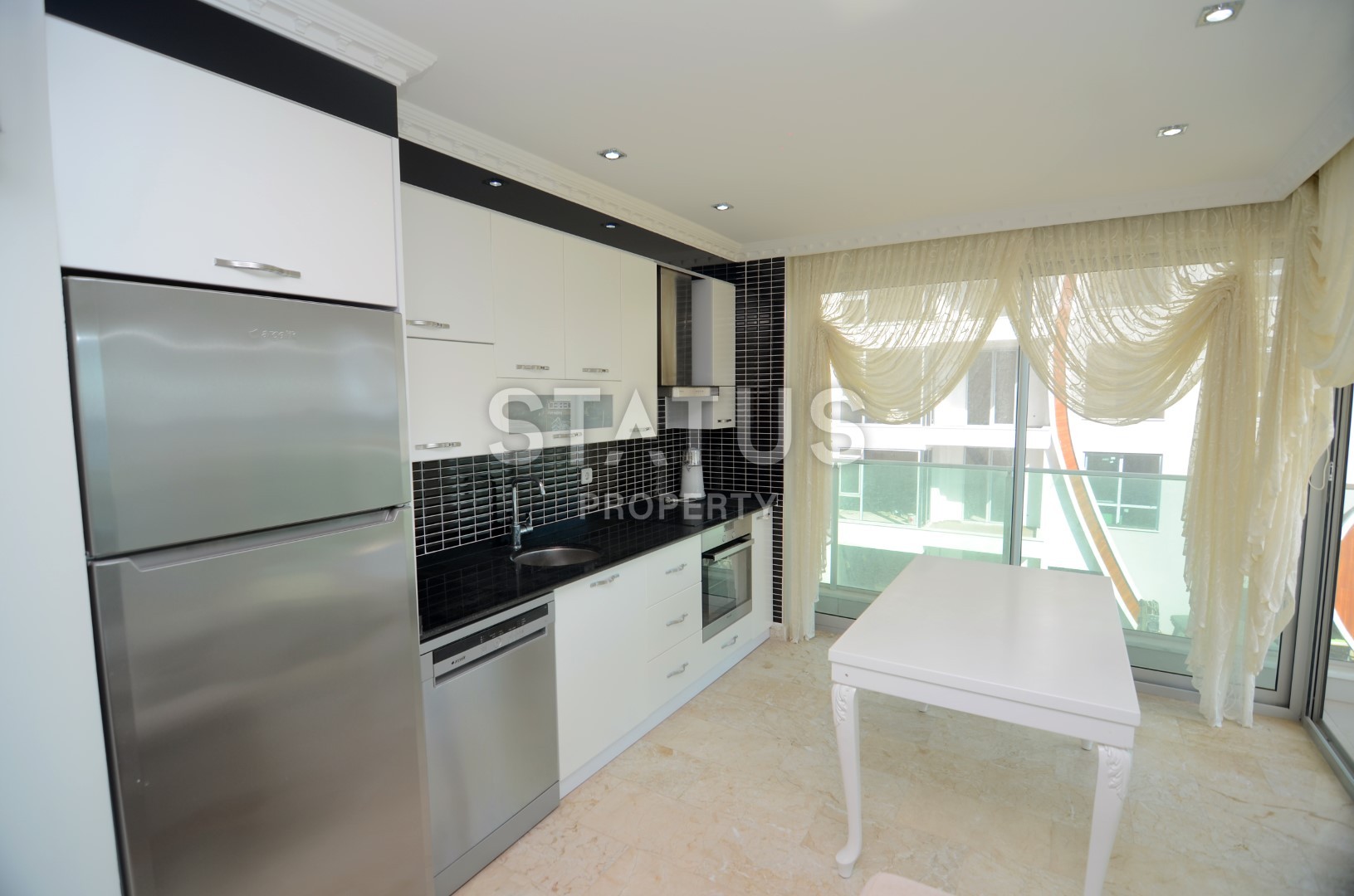 Трехкомнатные апартаменты на первой линии в районе Кестель , 120 м2 фото 20