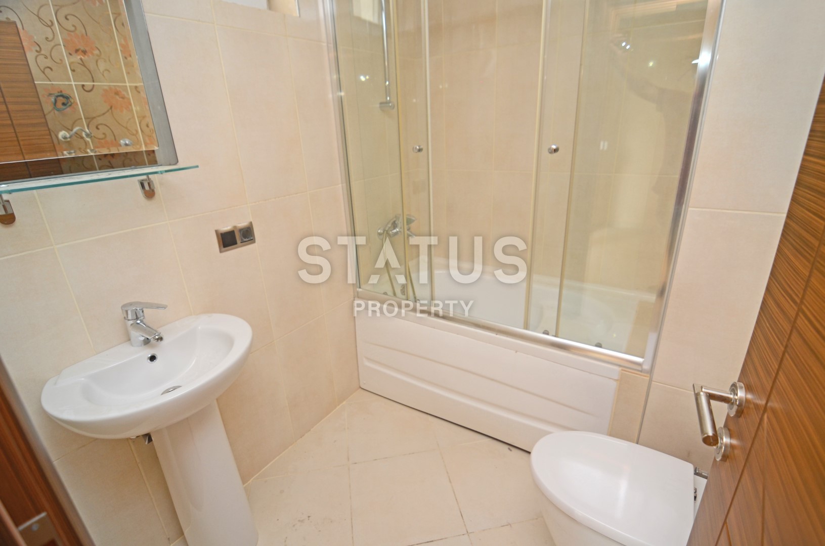 Трехкомнатная квартира в Кестель! 50 метров до моря! фото 14