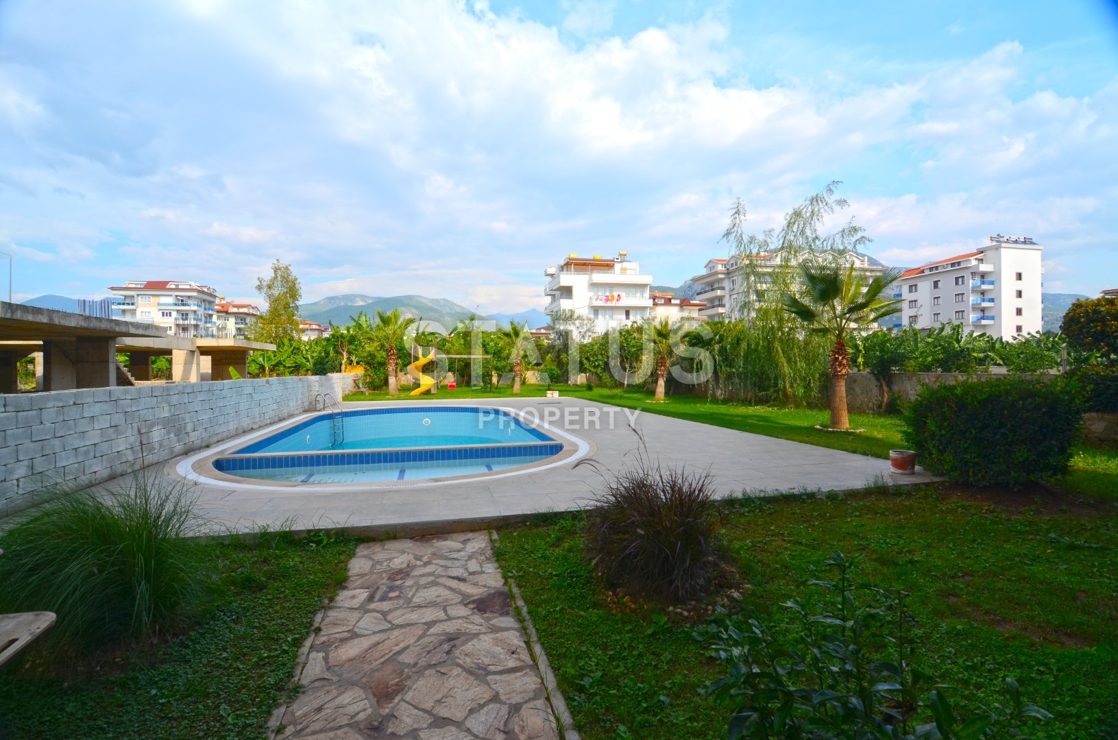 Трехкомнатная квартира в Кестель! 50 метров до моря! фото 17