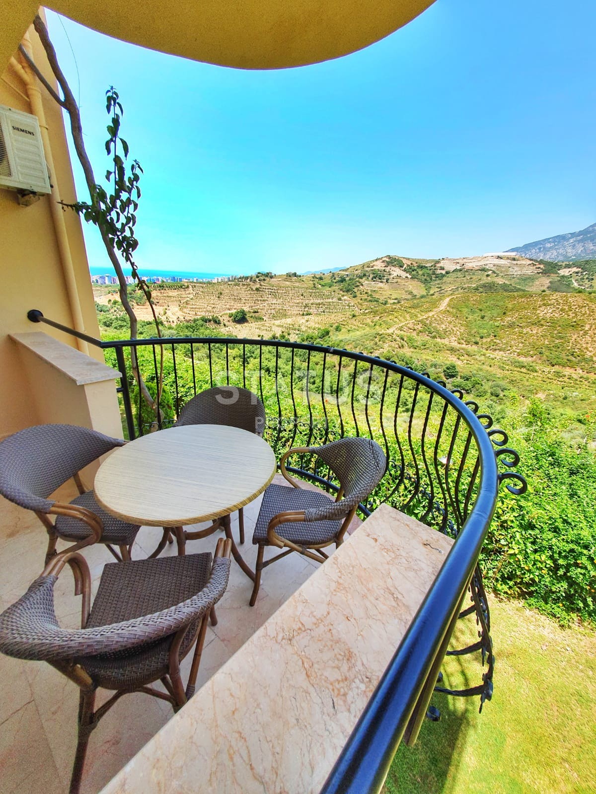 Villa 2+1 with new furniture in Kargicak area фото 16