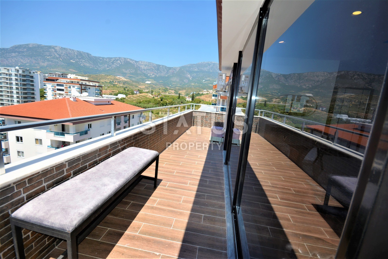 Пентхаус с мебелью в новом доме! Шикарные виды на море и горы! фото 17