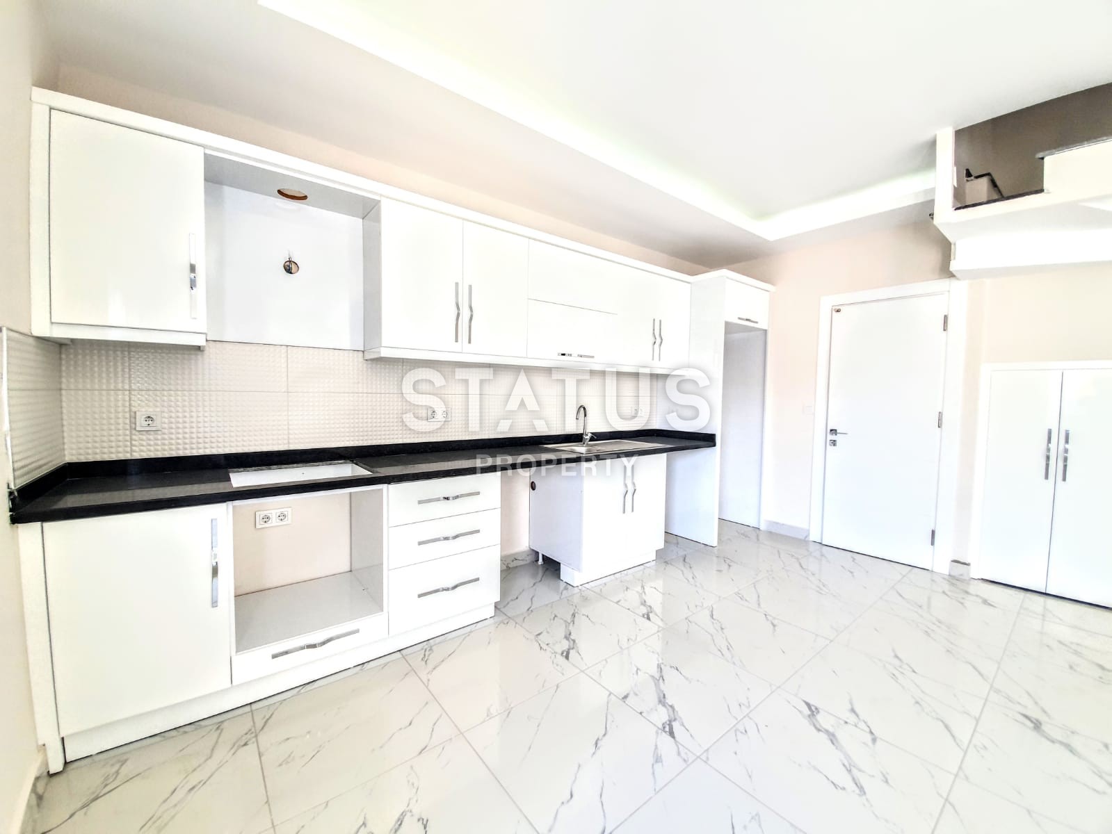 Пентхаус 2+1 в новом комплексе в Махмутларе фото 9