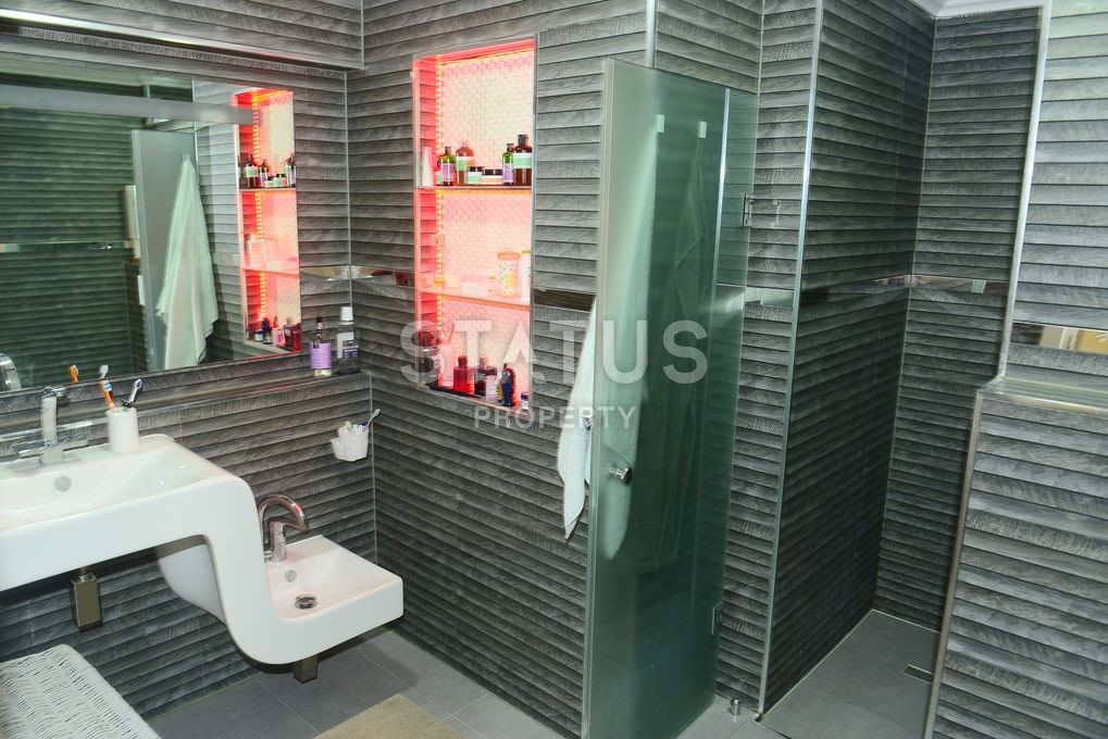 Просторная квартира 2+1 с видом на море в самом центре Махмутлара фото 8