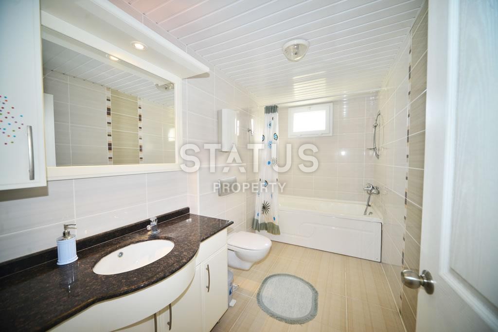 Отличная трехкомнатная квартира с мебелью в районе Оба фото 14