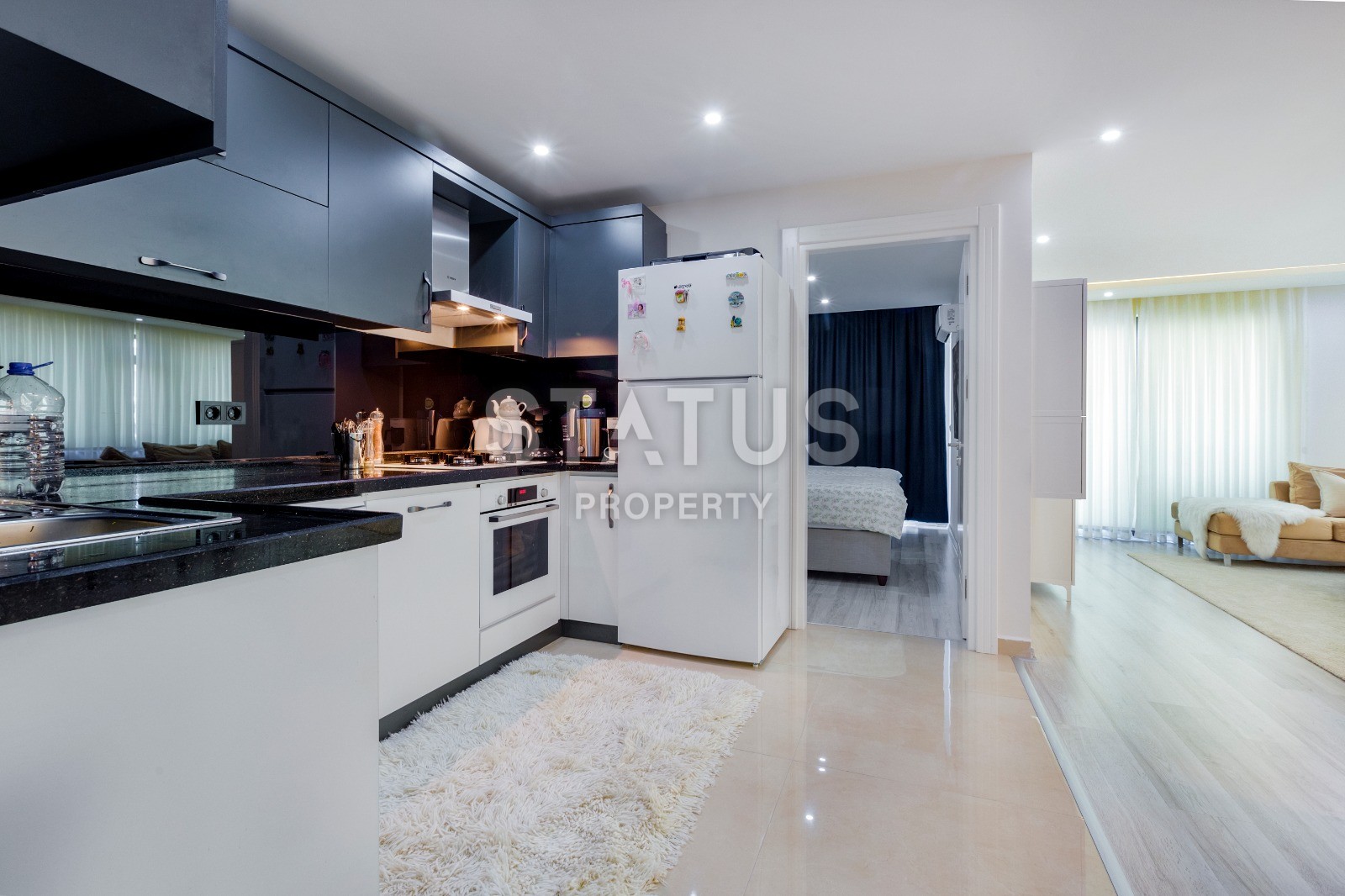 Apartment on the first line in Kargicak with a sea view with furniture and appliances! Super price! фото 3