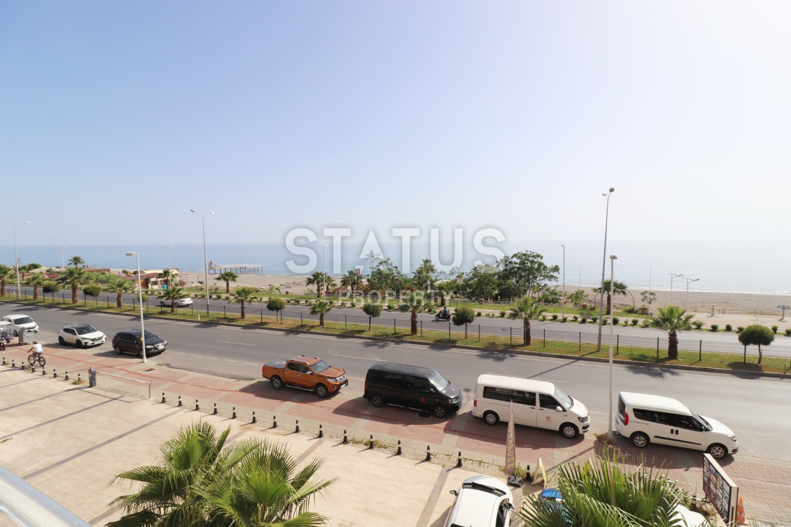 Квартира с прямым видом на море в комплексе на первой линии в Махмутларе фото 2