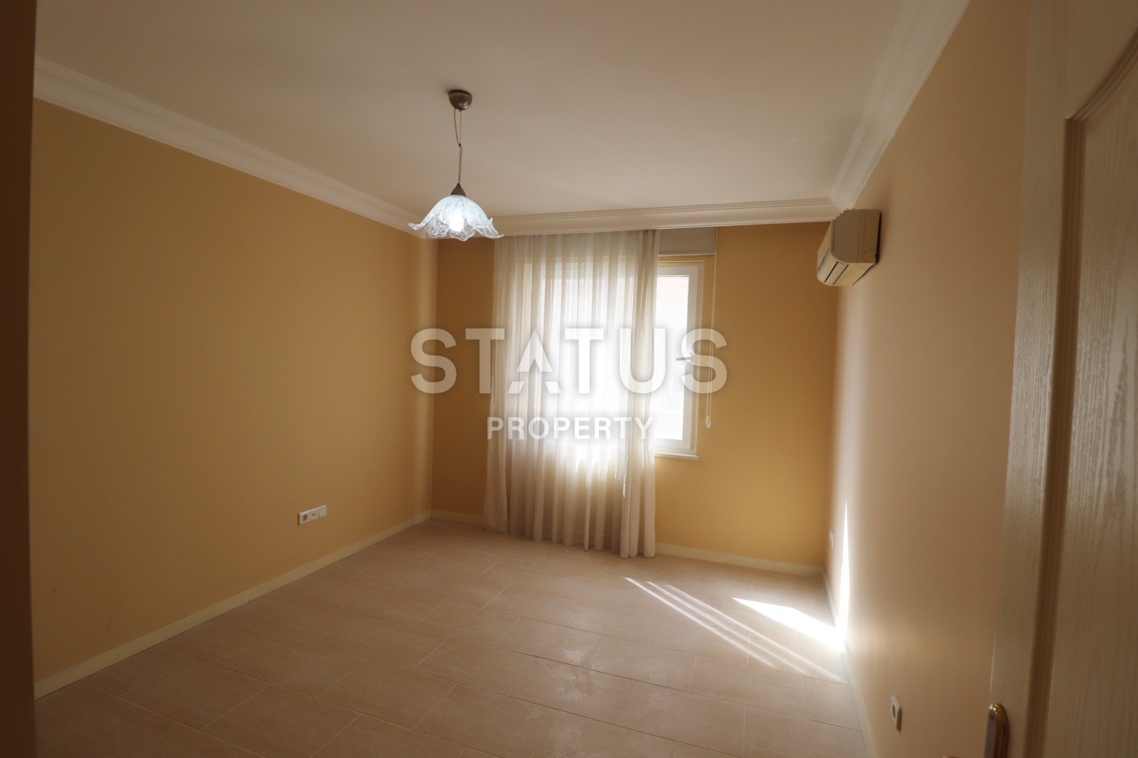 Квартира с прямым видом на море в комплексе на первой линии в Махмутларе фото 9