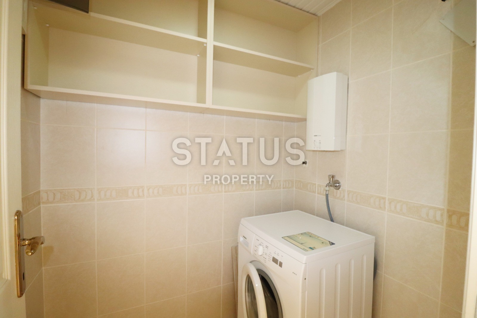 Квартира с прямым видом на море в комплексе на первой линии в Махмутларе фото 17